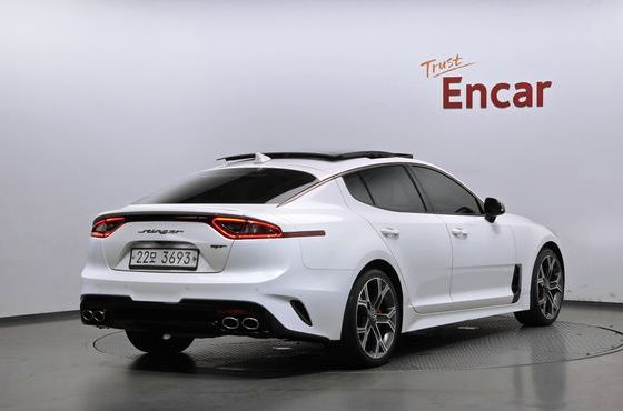 Kia Stinger 3.3 Turbo 2WD GT — пробег 127 954 км — фото 2 из 5