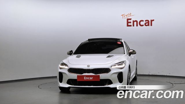 Kia Stinger из Кореи Encar