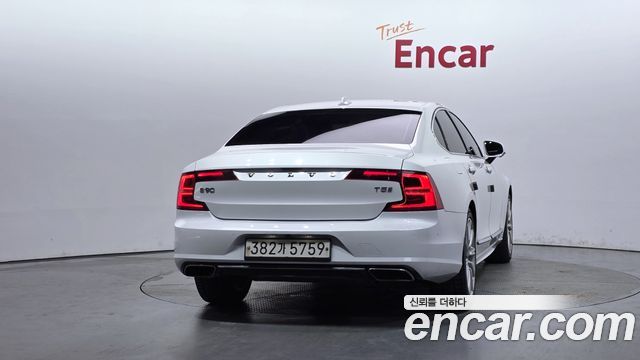 Volvo S90 из Кореи Encar
