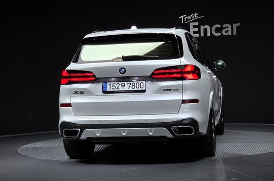 BMW X5 xDrive 40i M Sport — пробег 26 966 км — фото 4 из 5