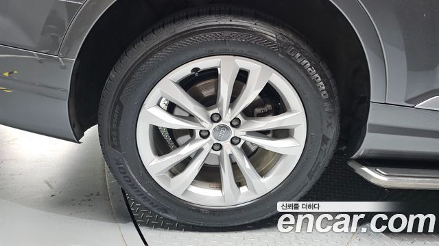 Audi Q7 из Кореи Encar