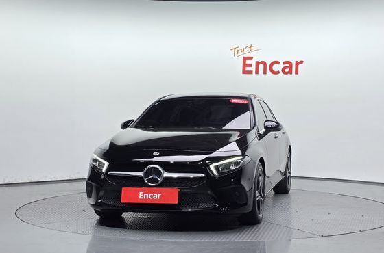 Mercedes-Benz A-Class A220 Hatchback — пробег 83 264 км — фото 3 из 5