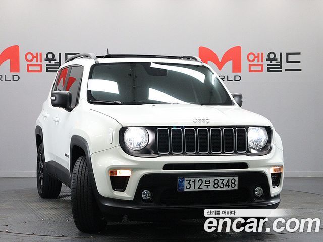 Jeep Renegade 1.3 Longitude — пробег 23 600 км — фото 2 из 5