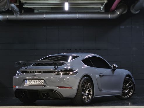 Porsche 718 4.0 GT4 — пробег 4 300 км — фото 4 из 5