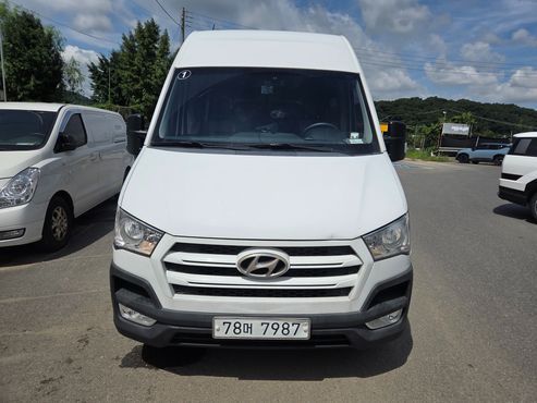 Hyundai Solati 15-seater deluxe — пробег 108 000 км — фото 2 из 5