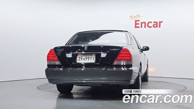 Hyundai Equus из Кореи Encar