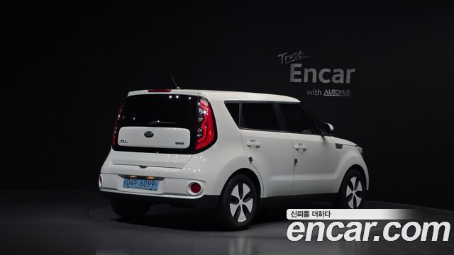 Kia Soul EV — пробег 115 716 км — фото 2 из 5