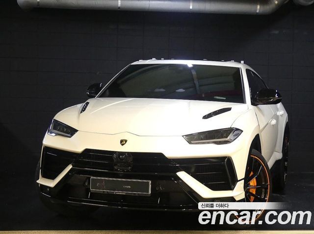 Lamborghini Urus 4.0 V8 S — пробег 12 900 км — фото 1 из 5