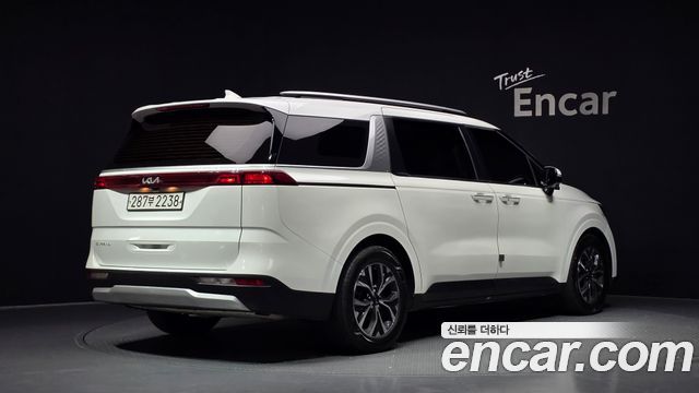 Kia Carnival из Кореи Encar