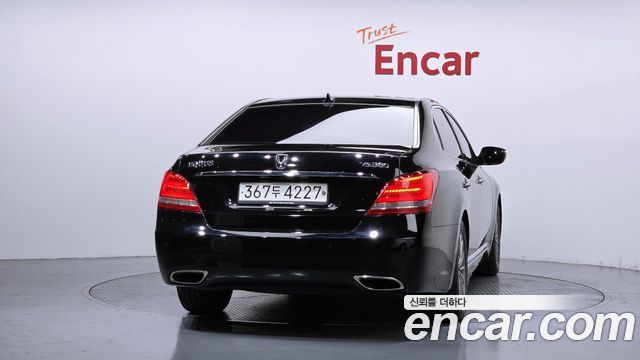 Hyundai Equus из Кореи Encar
