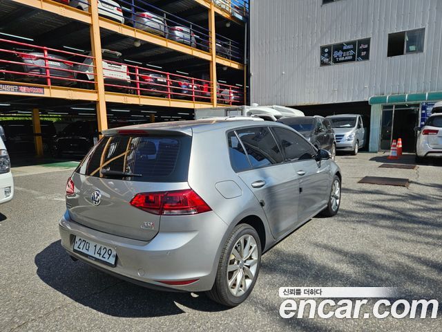 Volkswagen Golf 1.6 TDI — пробег 67 706 км — фото 4 из 5
