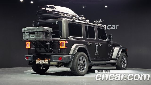 Jeep Wrangler 2.0 Overland 4Door — пробег 123 462 км — фото 2 из 5