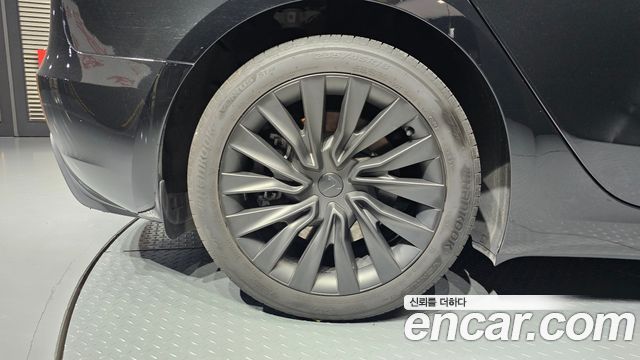 Tesla Model 3 RWD — пробег 21 996 км — фото 5 из 5
