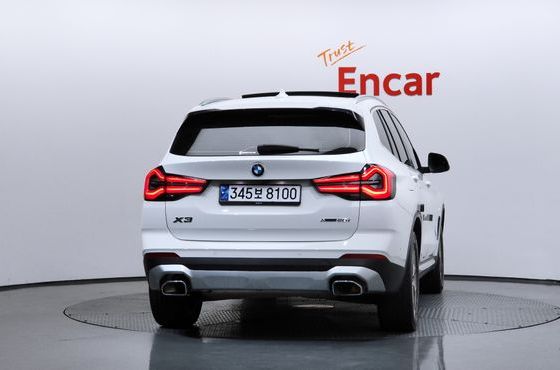 BMW X3 xDrive 20i — пробег 93 546 км — фото 4 из 5
