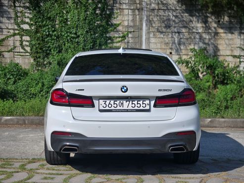 BMW 5-Series 530i xDrive M Sport Package Plus — пробег 147 667 км — фото 5 из 5
