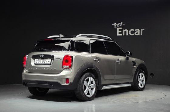 Mini Countryman Standard 2nd — пробег 101 015 км — фото 2 из 5