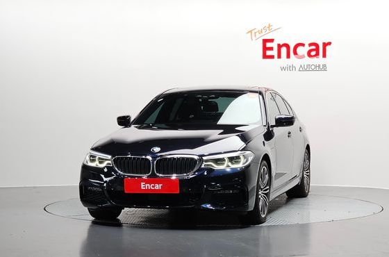 BMW 5-Series 530e M Sport — пробег 69 376 км — фото 3 из 5