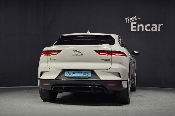 Jaguar I-PACE EV400 SE — пробег 91 566 км — фото 4 из 5