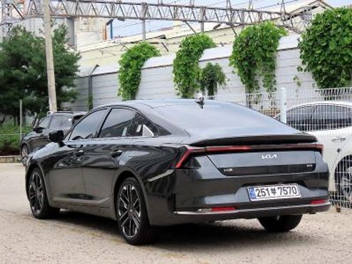 Kia K8 Signature — пробег 18 700 км — фото 2 из 5
