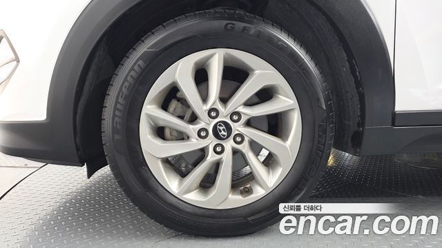 Hyundai Tucson из Кореи Encar
