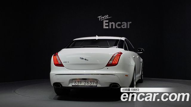 Jaguar XJ из Кореи Encar