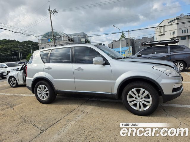 Ssangyong Rexton 2.0 4WD RX5 Deluxe — пробег 79 808 км — фото 3 из 5