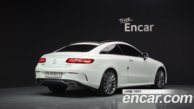 Mercedes-Benz E-Class из Кореи Encar