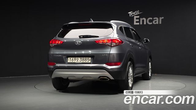 Hyundai Tucson Diesel 1.7 2WD Modern — пробег 153 640 км — фото 4 из 5