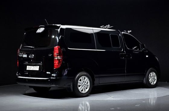 Hyundai Starex Van 5-Seater Modern — пробег 124 770 км — фото 2 из 5
