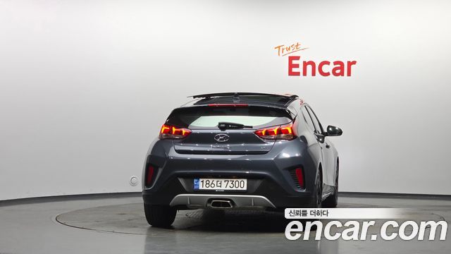 Hyundai Veloster 1.4 Turbo Modern Core — пробег 97 589 км — фото 4 из 5