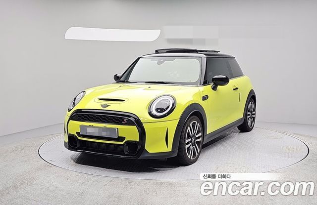 Mini Cooper Classic Third Generation — пробег 27 068 км — фото 1 из 5