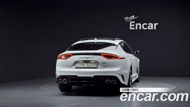 Kia Stinger из Кореи Encar