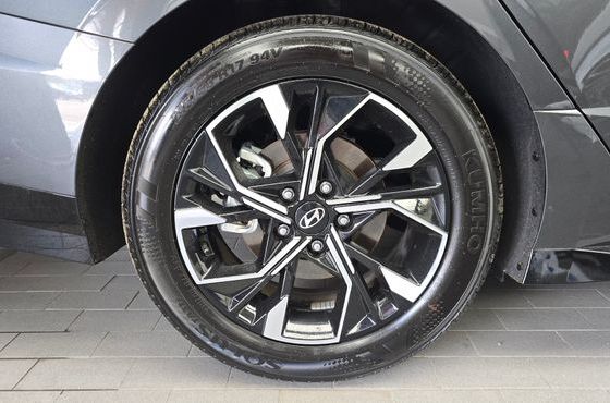 Hyundai Sonata 2.0 Exclusive — пробег 6 773 км — фото 5 из 5