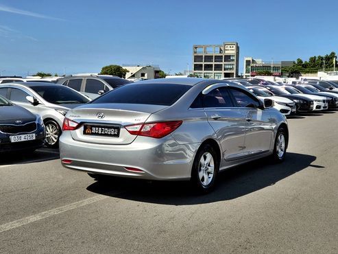 Hyundai Sonata LPI Smart — пробег 120 000 км — фото 4 из 5
