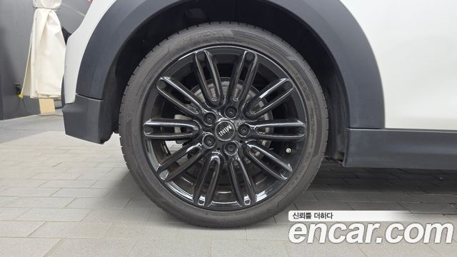 Mini Cooper Convertible из Кореи Encar