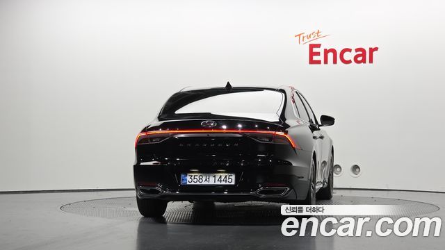 Hyundai Grandeur из Кореи Encar