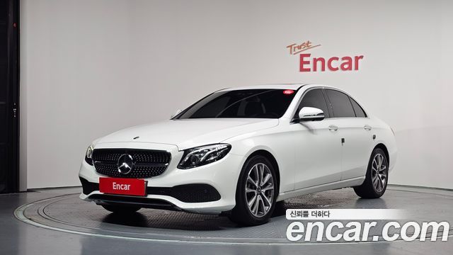Mercedes-Benz E-Class из Кореи Encar