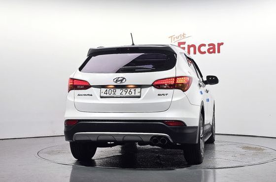 Hyundai Santafe Diesel(e-VGT) 2.0 2WD Premium — пробег 104 853 км — фото 4 из 5