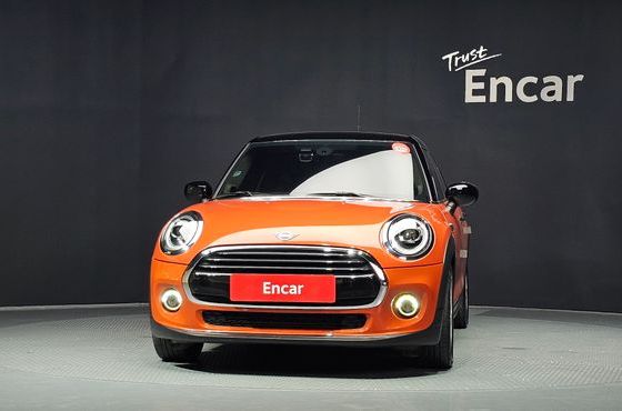 Mini Cooper 5Door HIGH 3rd — пробег 24 883 км — фото 3 из 5