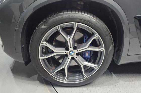 BMW X5 xDrive 40i M Sport — пробег 6 233 км — фото 5 из 5
