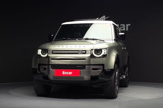 Land Rover Defender 110 P300 X-Dynamic SE — пробег 49 397 км — фото 3 из 5
