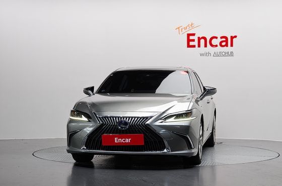 Lexus ES Luxury Plus — пробег 117 425 км — фото 3 из 5