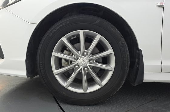 Hyundai Sonata LPI Taxi Style — пробег 92 998 км — фото 5 из 5