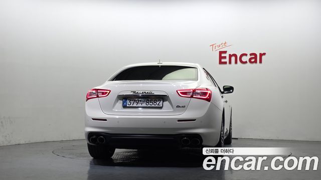 Maserati Ghibli из Кореи Encar