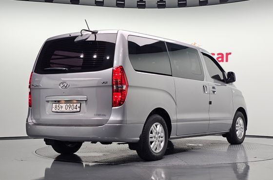 Hyundai Starex Van 5-Seater Modern — пробег 66 085 км — фото 2 из 5