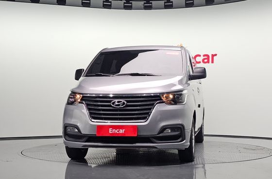 Hyundai Starex Van 5-Seater Modern — пробег 66 085 км — фото 3 из 5