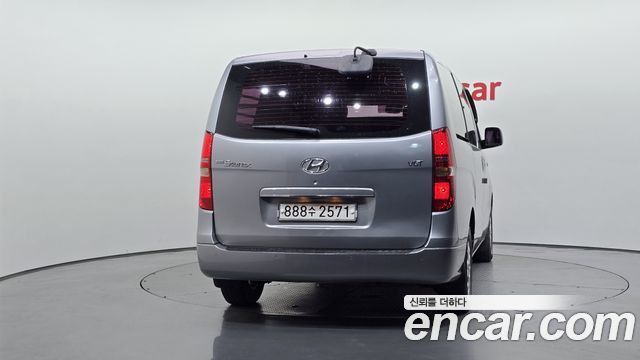 Hyundai Starex 5-Seater VAN CVX Luxury — пробег 103 497 км — фото 4 из 5