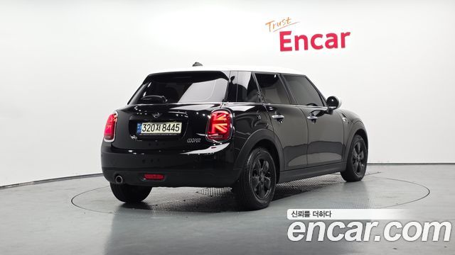 Mini Cooper из Кореи Encar