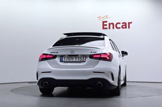 Mercedes-Benz A-Class AMG A35 4MATIC Sedan — пробег 32 579 км — фото 4 из 5