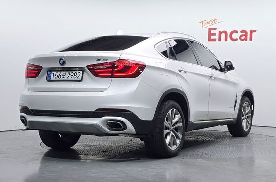 BMW X6 xDrive 30d — пробег 192 966 км — фото 2 из 5